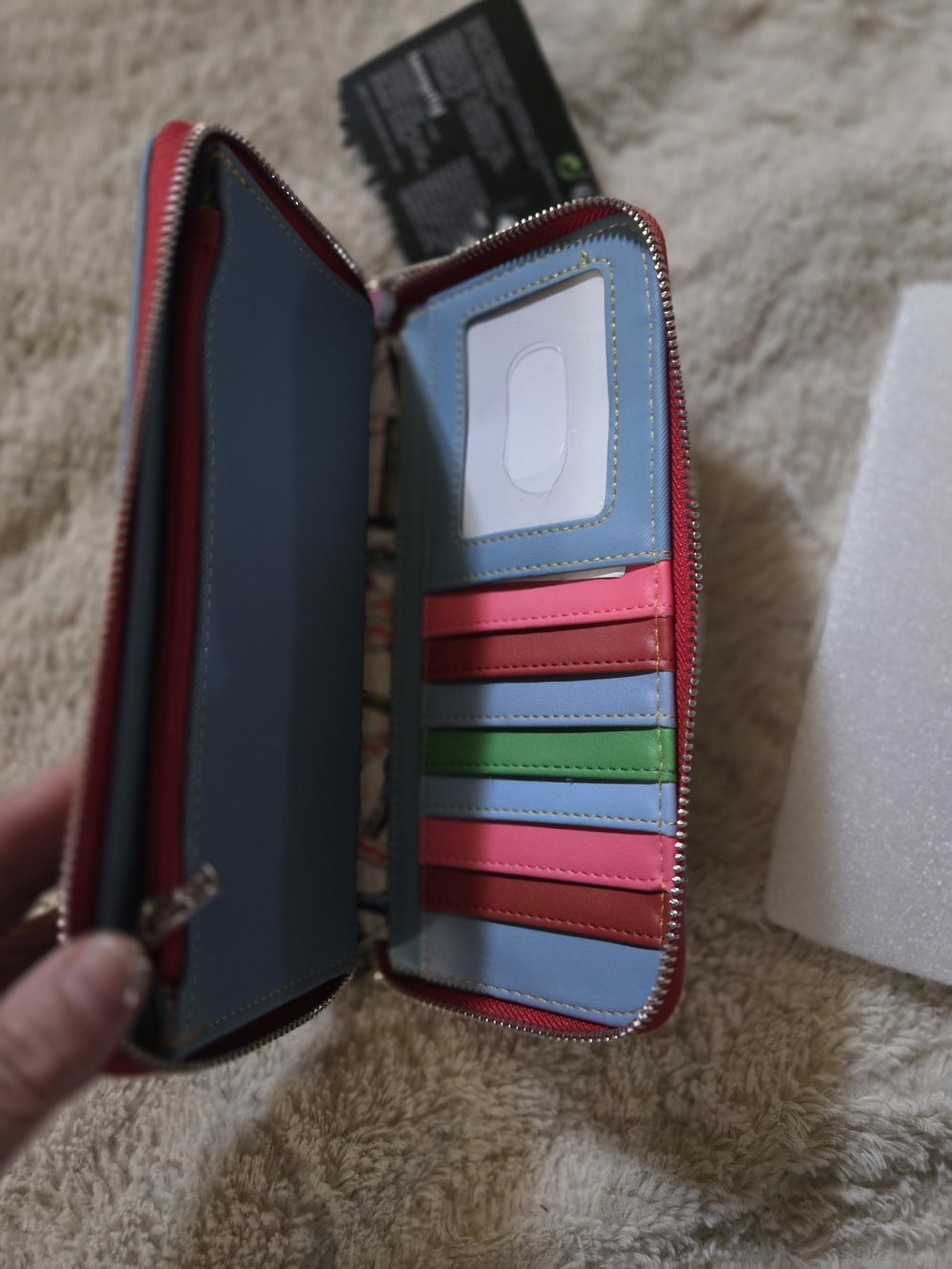 Chucky Loungefly Wallet - Picture 4 of 4